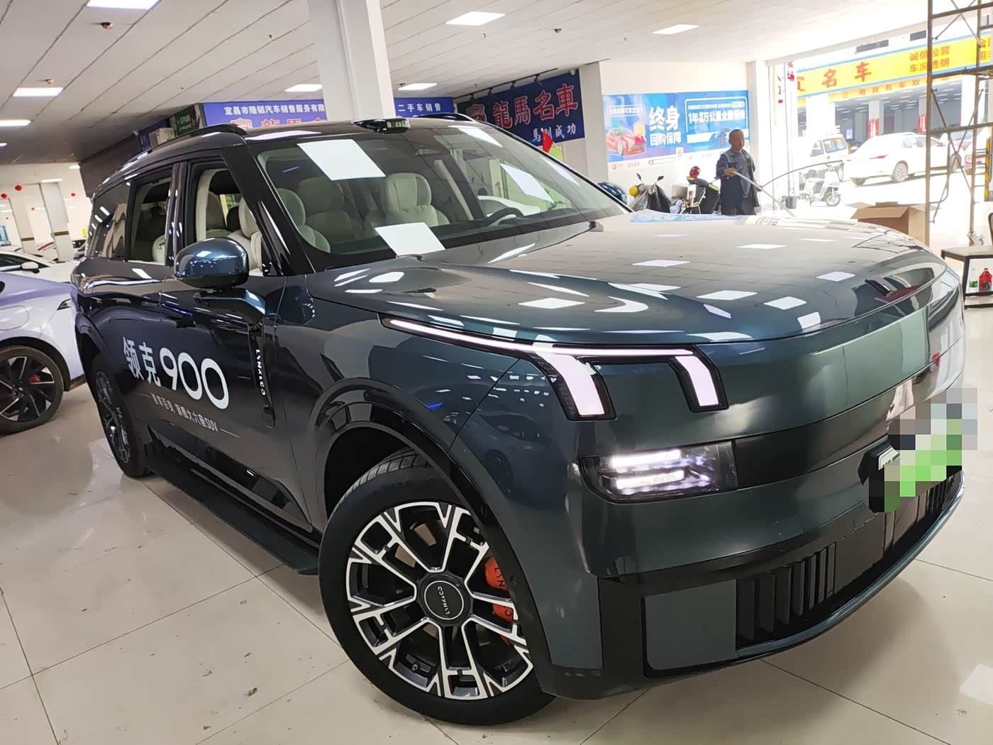 2025 Lynk & Co 900 Green, 10,000 km, China export – photo 2