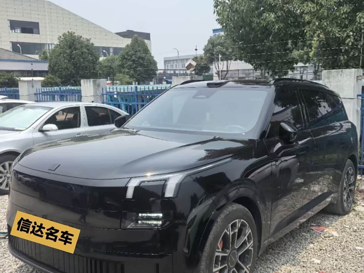 2025 Lynk & Co 900 Black, 13,000 km, China export – photo 1