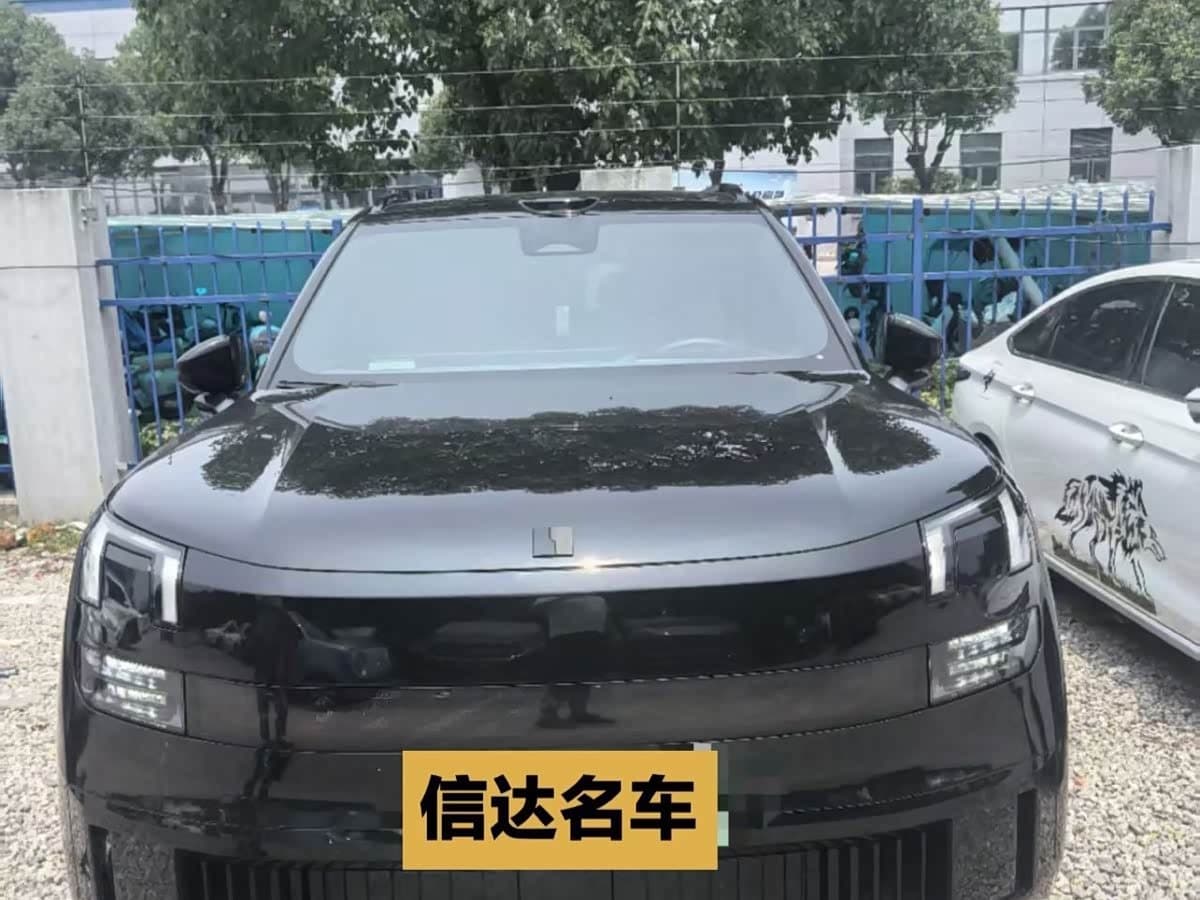 2025 Lynk & Co 900 Black, 13,000 km, China export – photo 2