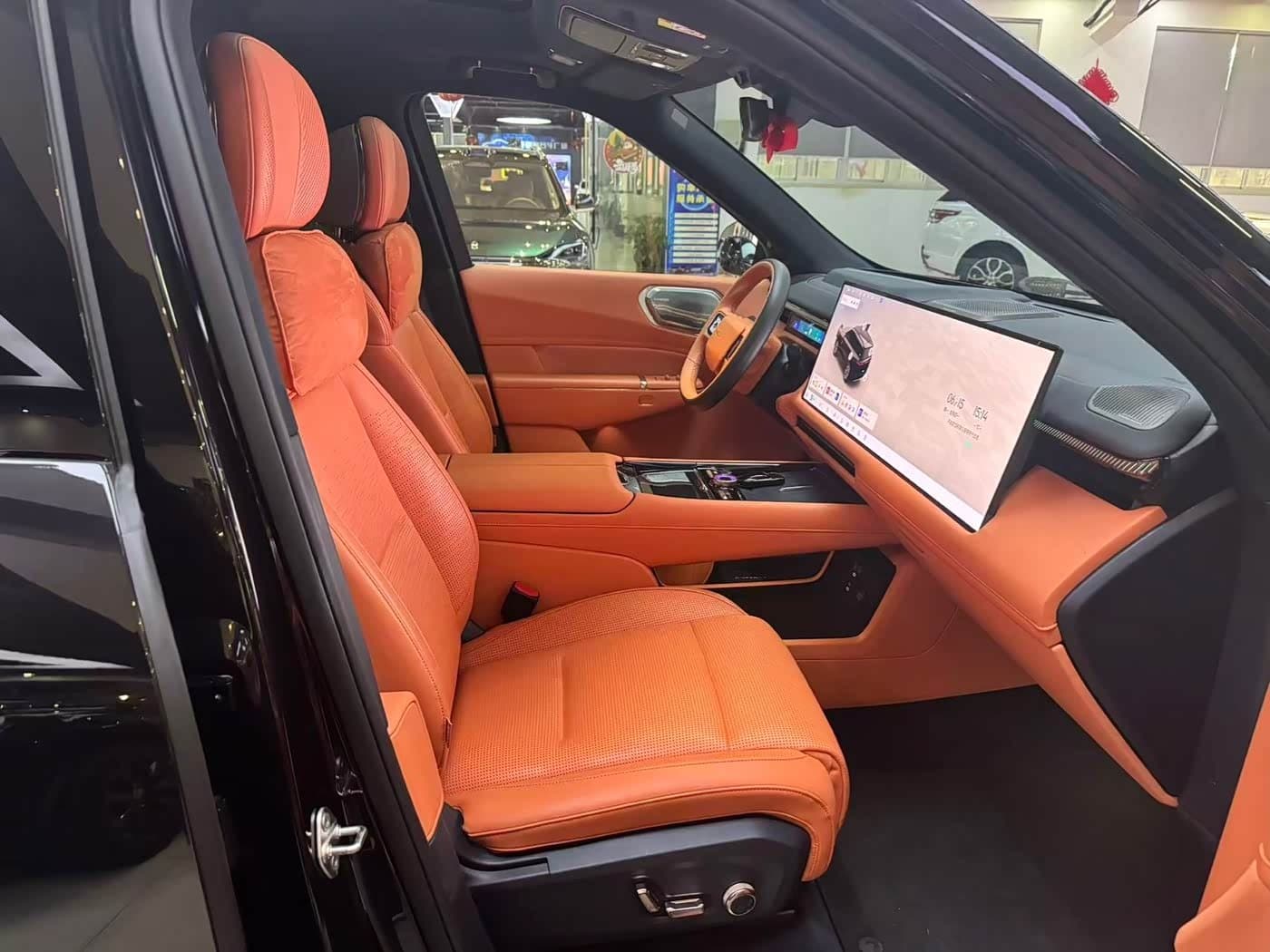 2025 Lynk & Co 900 Black, 12,000 km, China export – photo 8