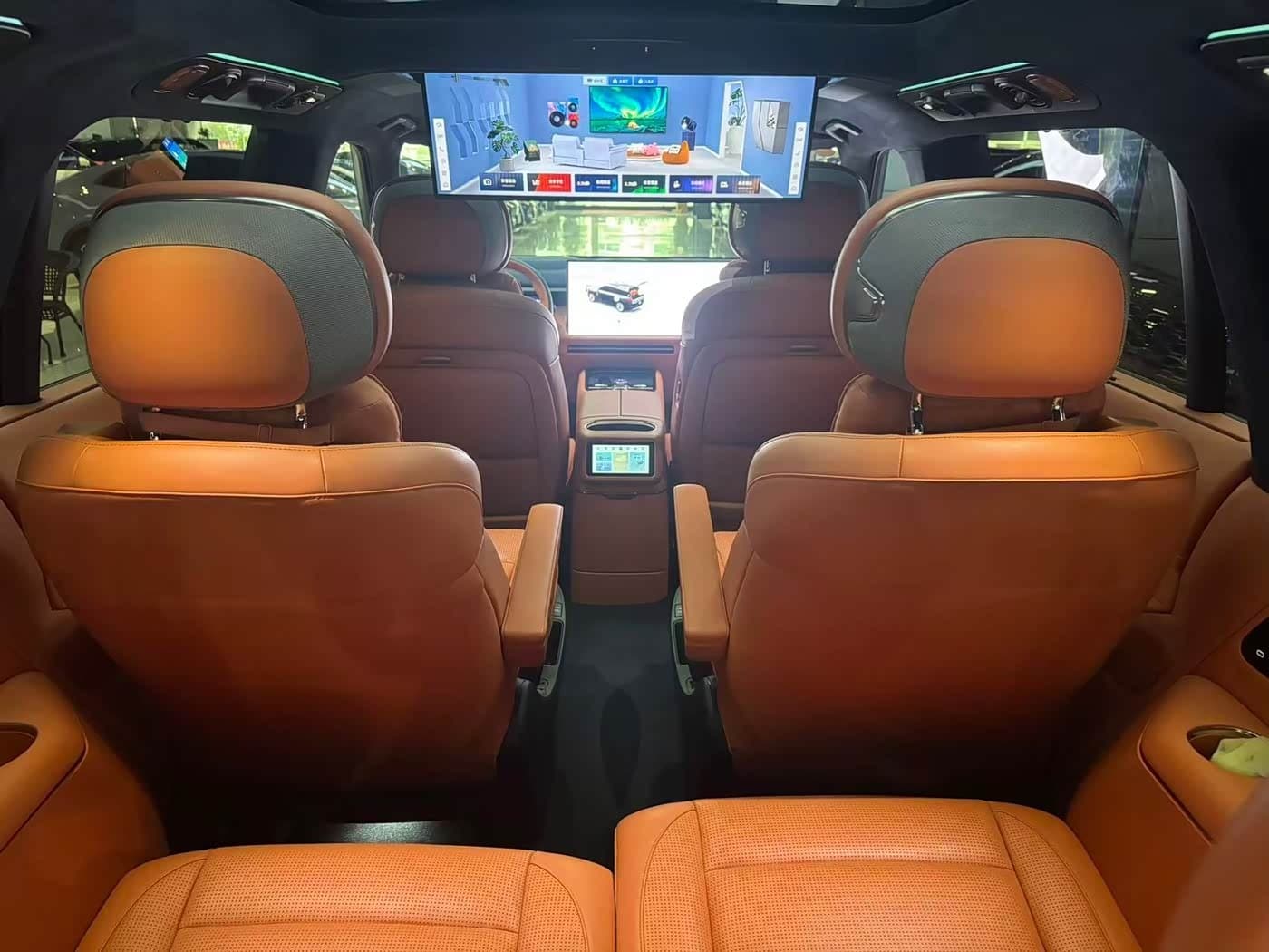 2025 Lynk & Co 900 Black, 12,000 km, China export – photo 10