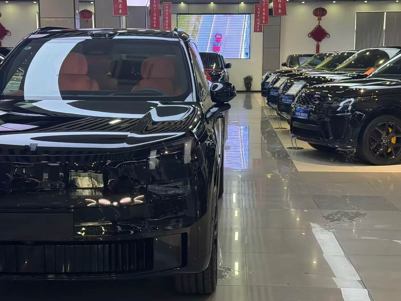 2025 Lynk & Co 900 Black, 12,000 km, China export – photo 3