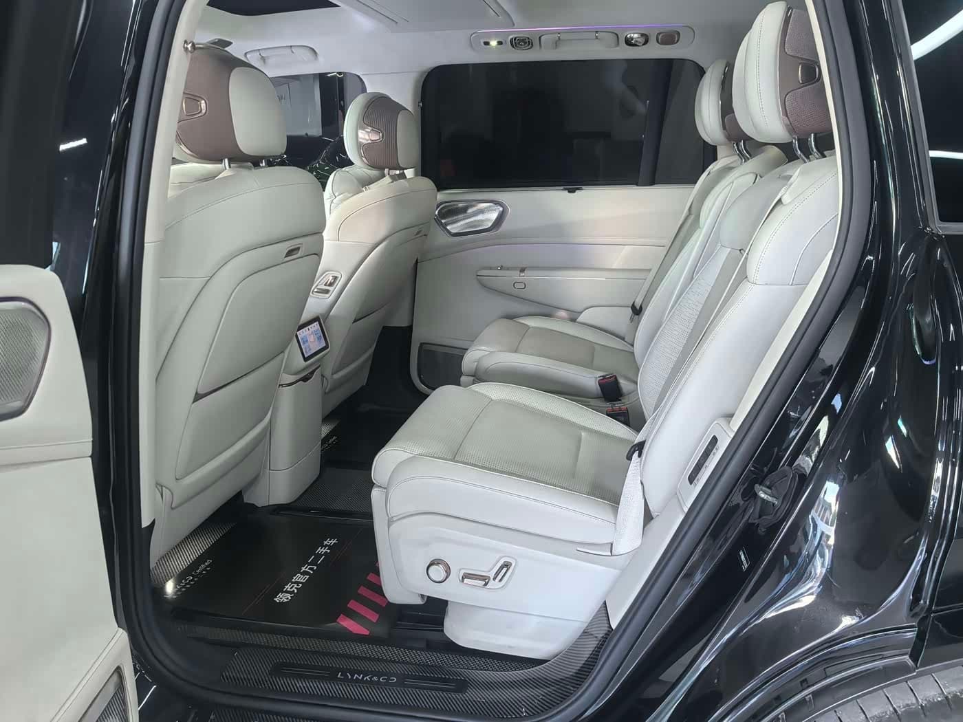 2025 Lynk & Co 900 Black, 22,000 km, China export – photo 7