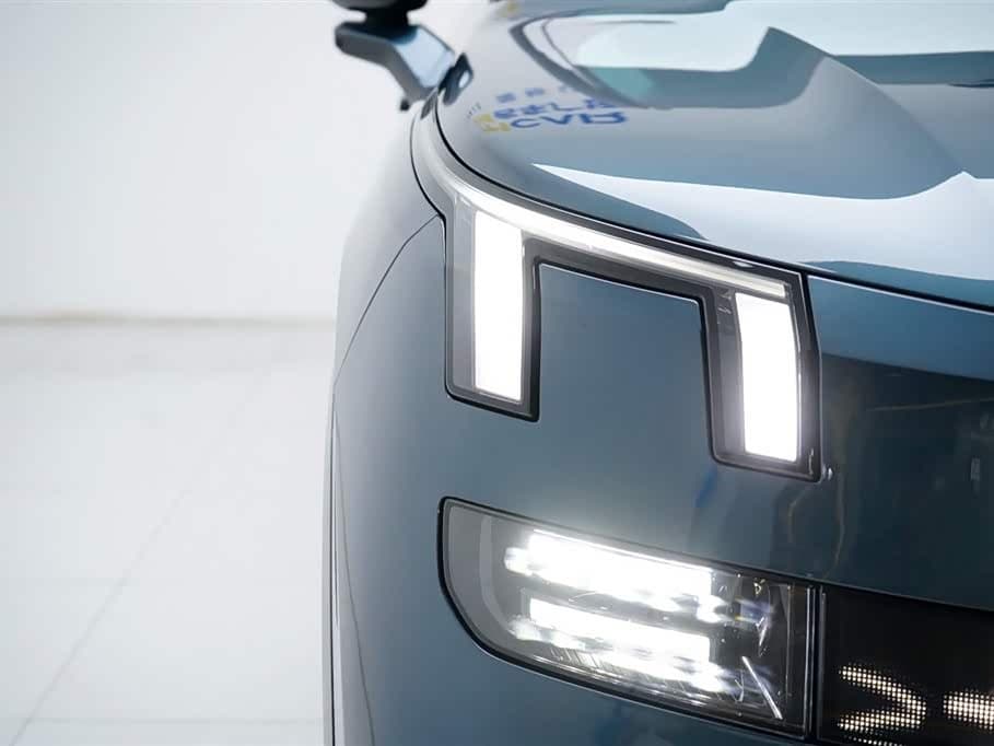 2025 Lynk & Co 900 Blue, 6,000 km, China export – photo 15