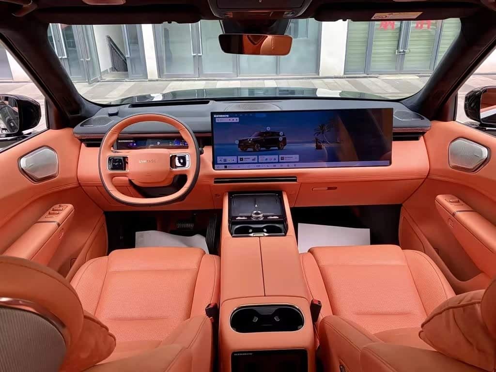2025 Lynk & Co 900 Black, 17,300 km, China export – photo 10