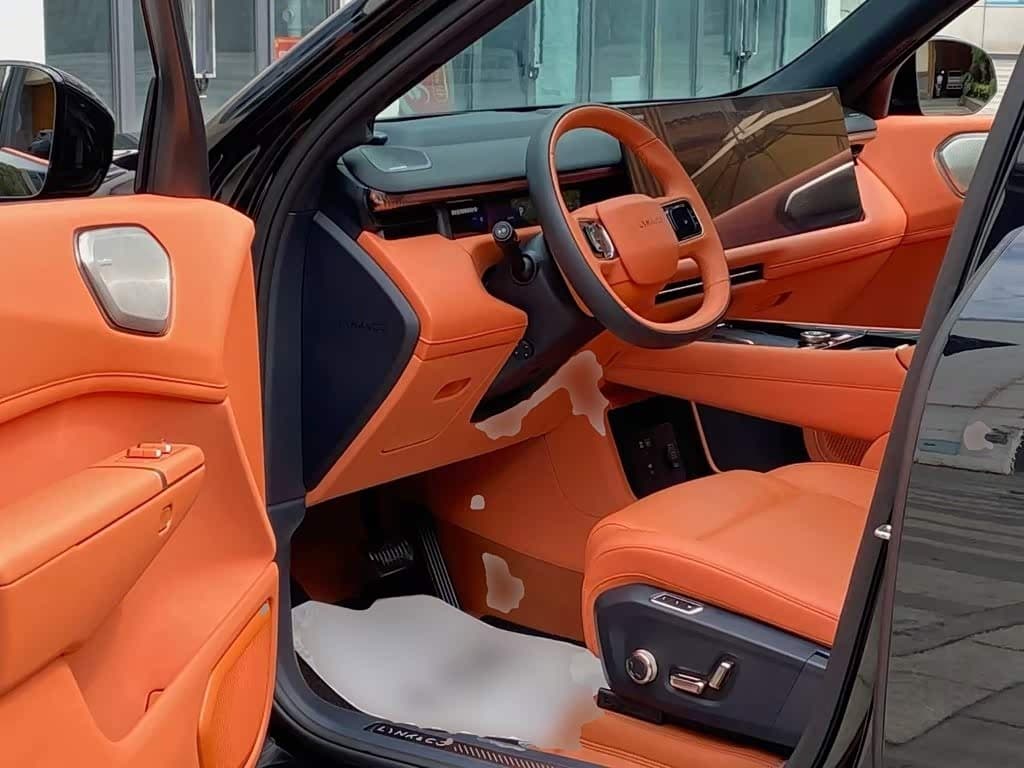 2025 Lynk & Co 900 Black, 17,300 km, China export – photo 16