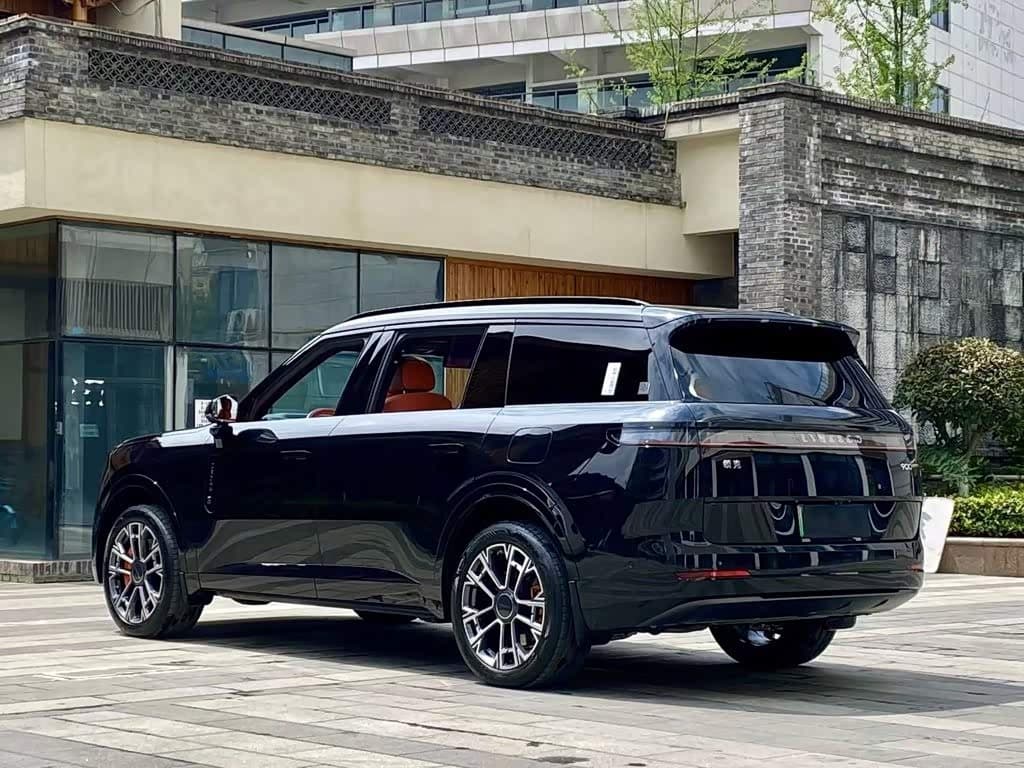 2025 Lynk & Co 900 Black, 17,300 km, China export – photo 5