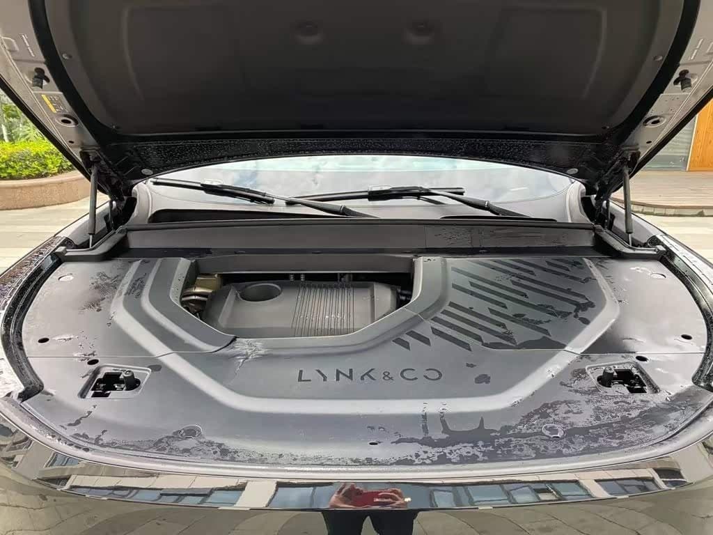 2025 Lynk & Co 900 Black, 17,300 km, China export – photo 20