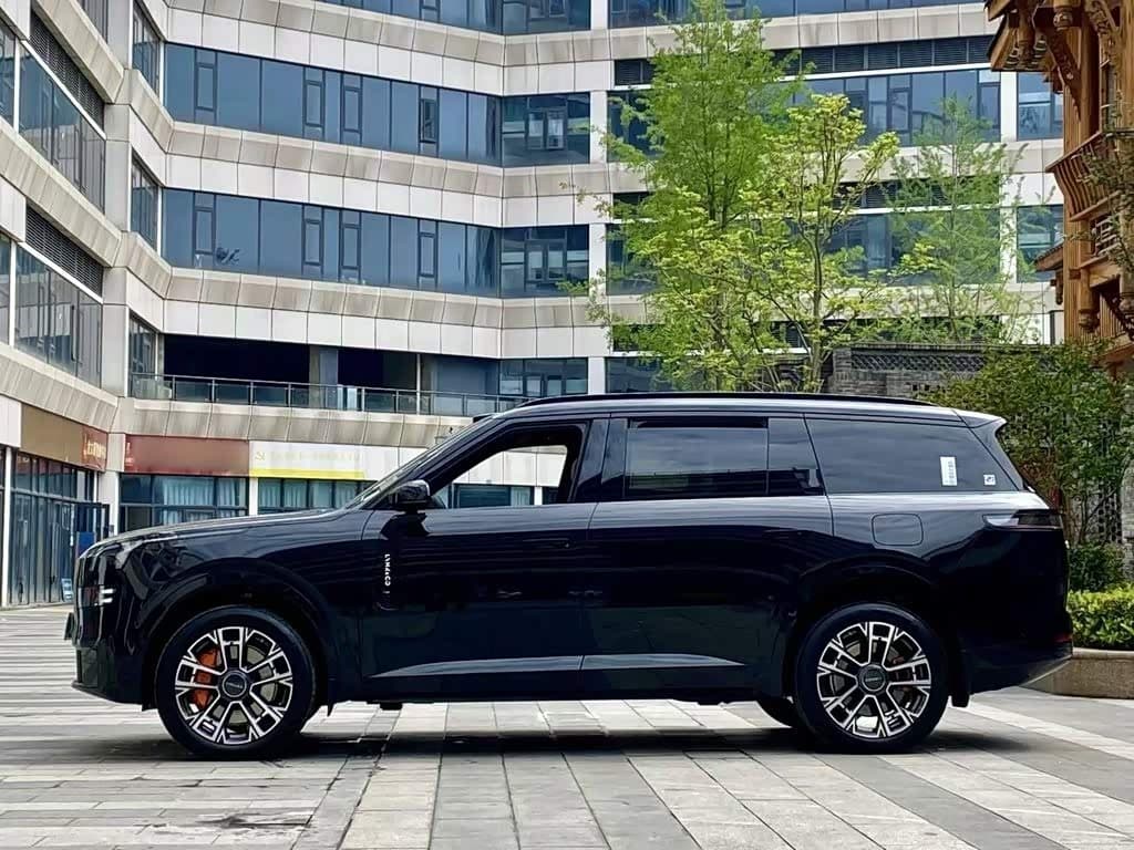 2025 Lynk & Co 900 Black, 17,300 km, China export – photo 7