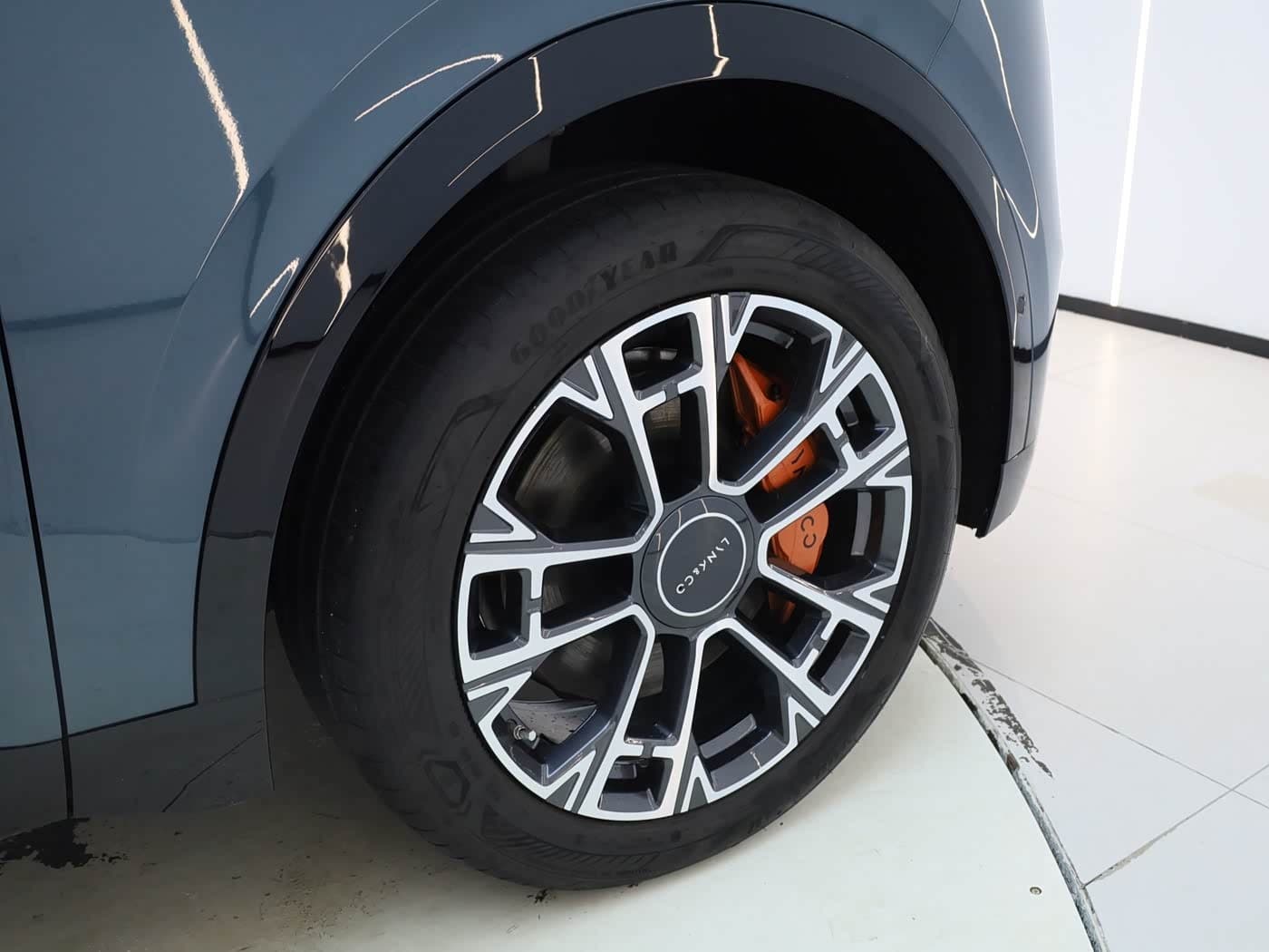 2025 Lynk & Co 900 Blue, 23,400 km, China export – photo 18