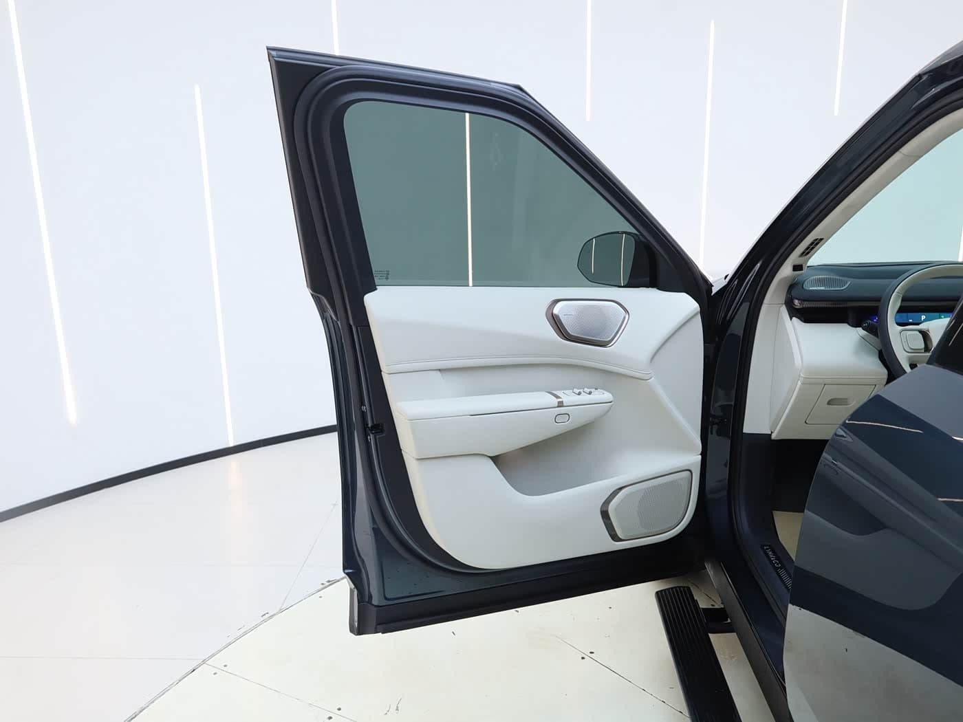 2025 Lynk & Co 900 Blue, 23,400 km, China export – photo 11