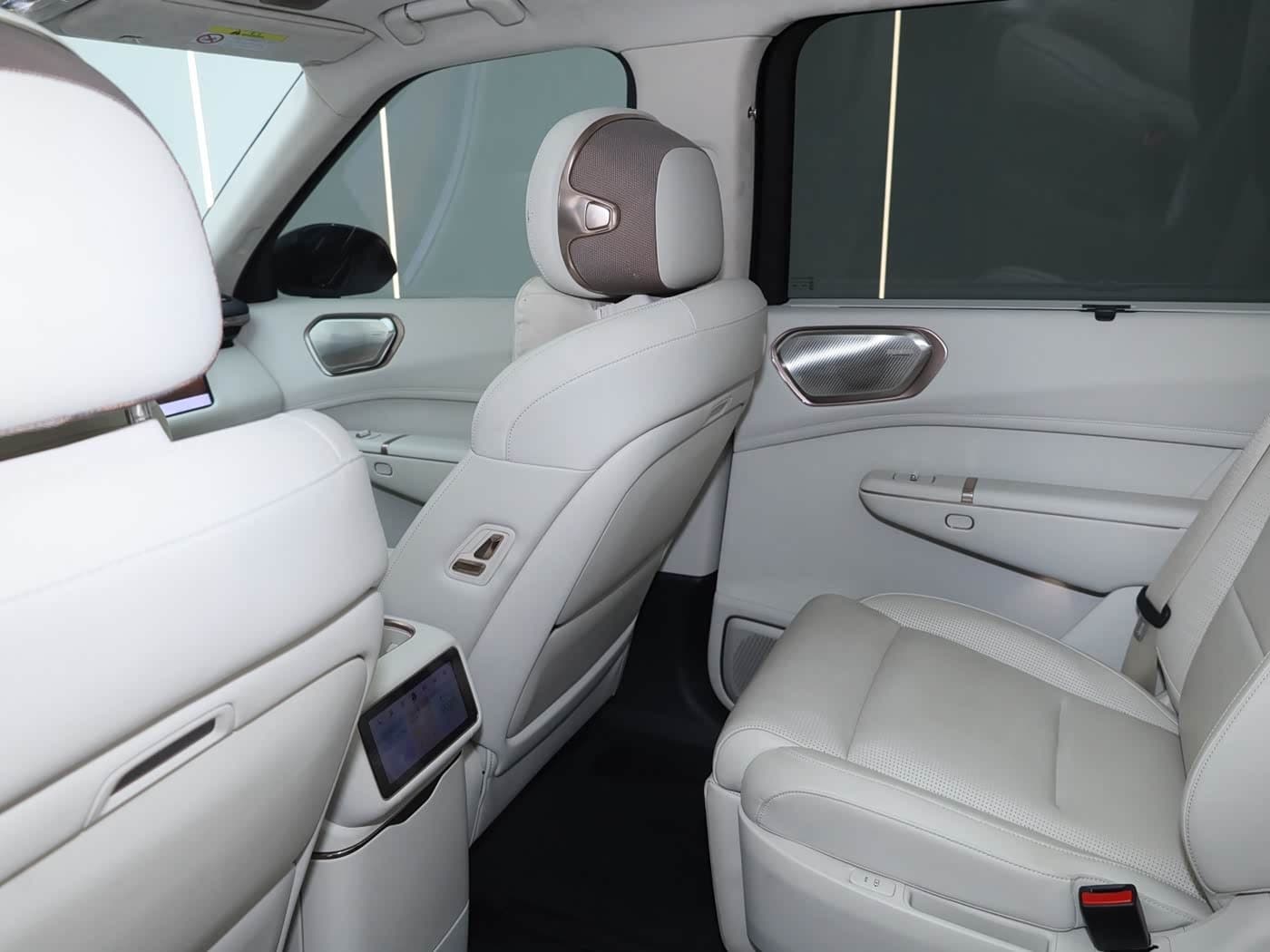 2025 Lynk & Co 900 Blue, 23,400 km, China export – photo 9