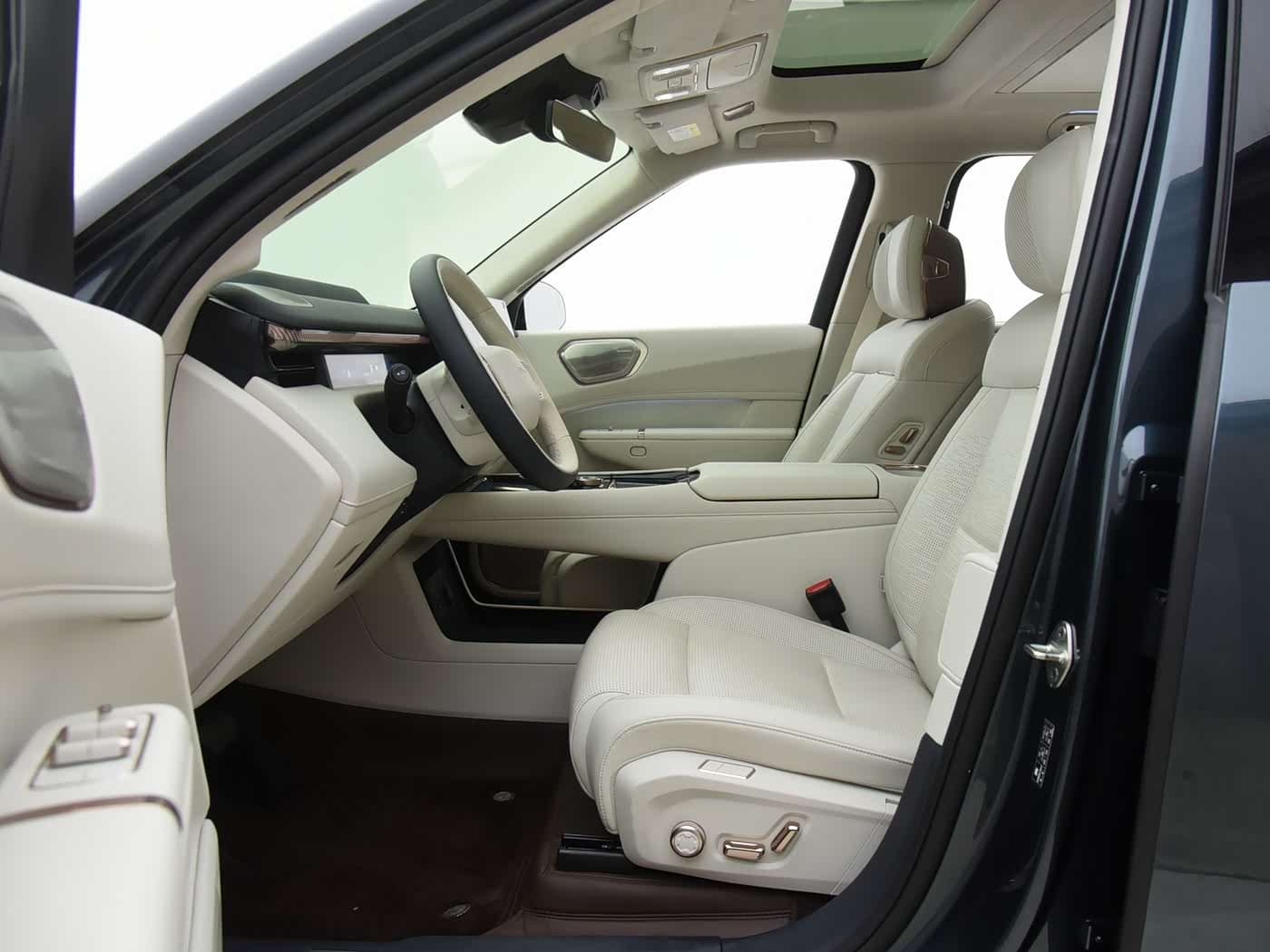 2025 Lynk & Co 900 Blue, 19,000 km, China export – photo 6