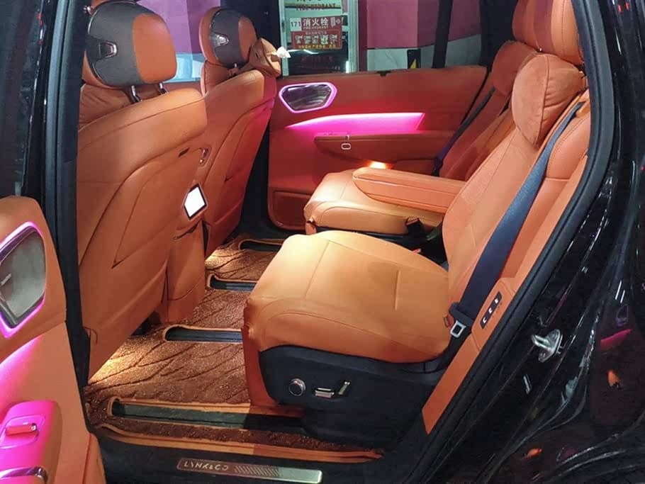 2025 Lynk & Co 900 Black, 19,400 km, China export – photo 11