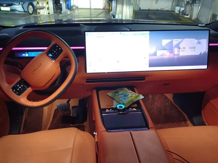 2025 Lynk & Co 900 Black, 19,400 km, China export – photo 12