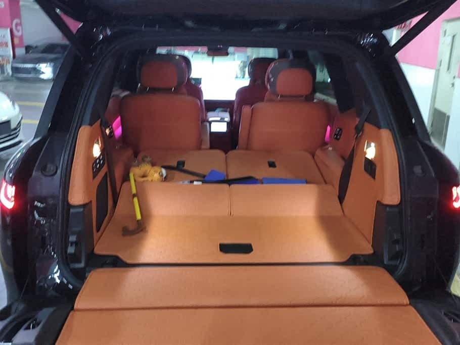 2025 Lynk & Co 900 Black, 19,400 km, China export – photo 4