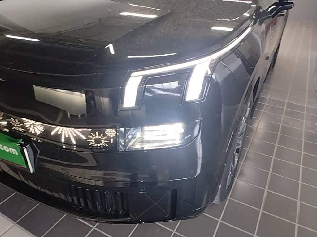 2025 Lynk & Co 900 Black, 27,300 km, China export – photo 18
