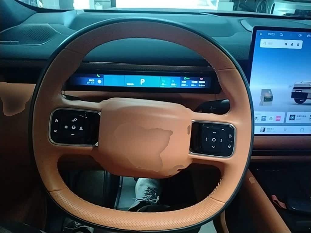 2025 Lynk & Co 900 Black, 27,300 km, China export – photo 7