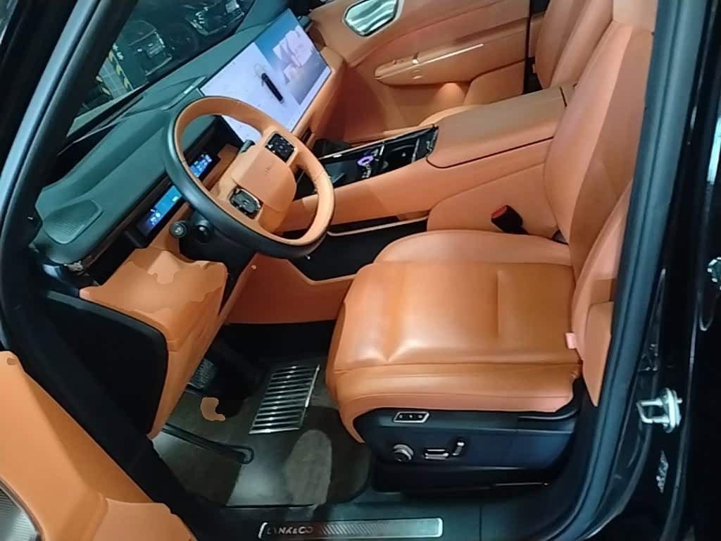 2025 Lynk & Co 900 Black, 27,300 km, China export – photo 11
