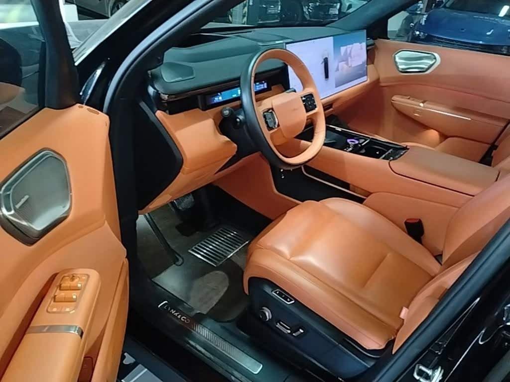 2025 Lynk & Co 900 Black, 27,300 km, China export – photo 12