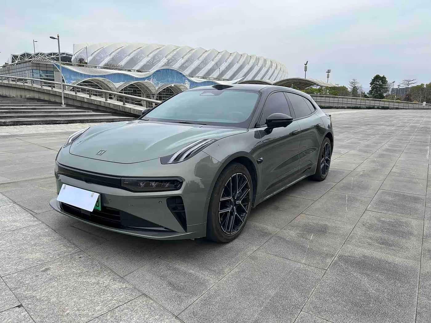 2025 Zeekr 001 Green, 24,000 km, China export – photo 1