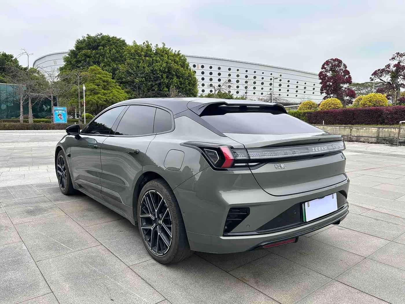 2025 Zeekr 001 Green, 24,000 km, China export – photo 5