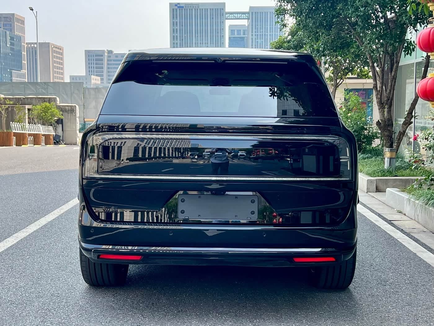 2025 Zeekr 9X Black, 3,800 km, China export – photo 9