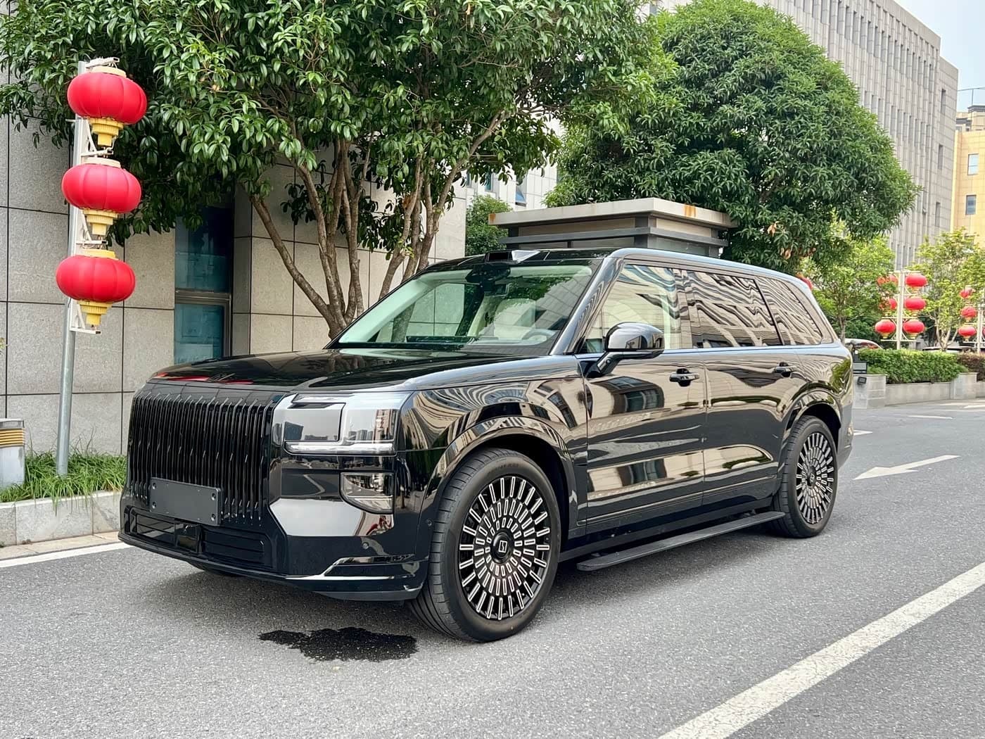 2025 Zeekr 9X Black, 3,800 km, China export – photo 2