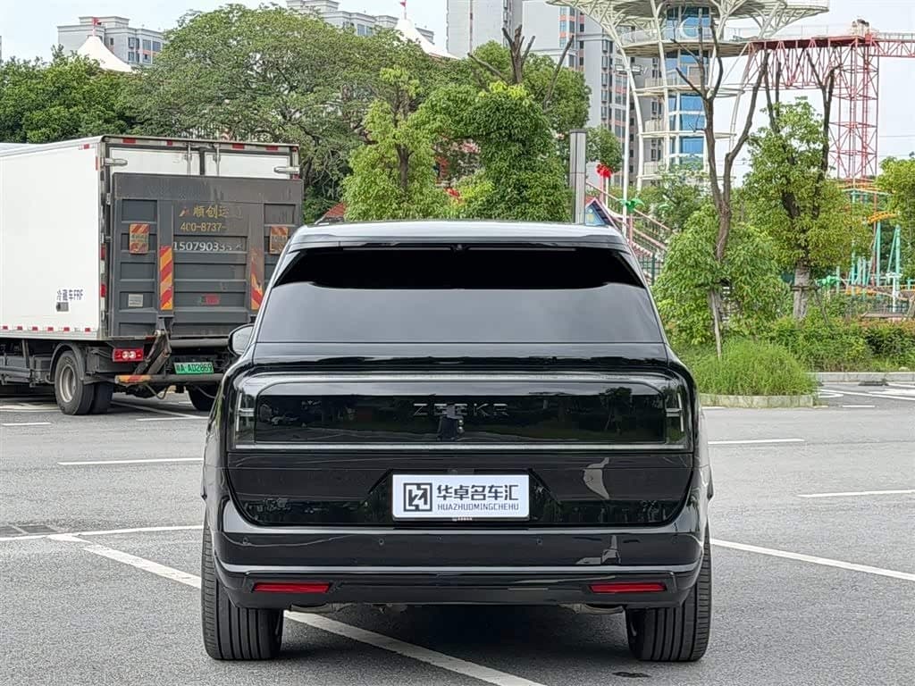 2025 Zeekr 9X Black, 9,000 km, China export – photo 4