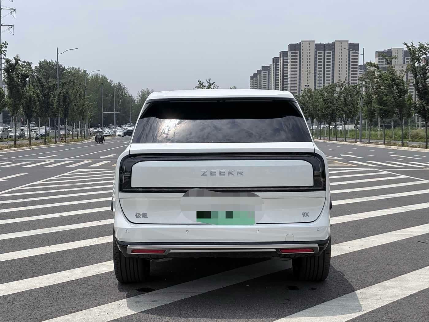 2025 Zeekr 9X White, 8,000 km, China export – photo 7