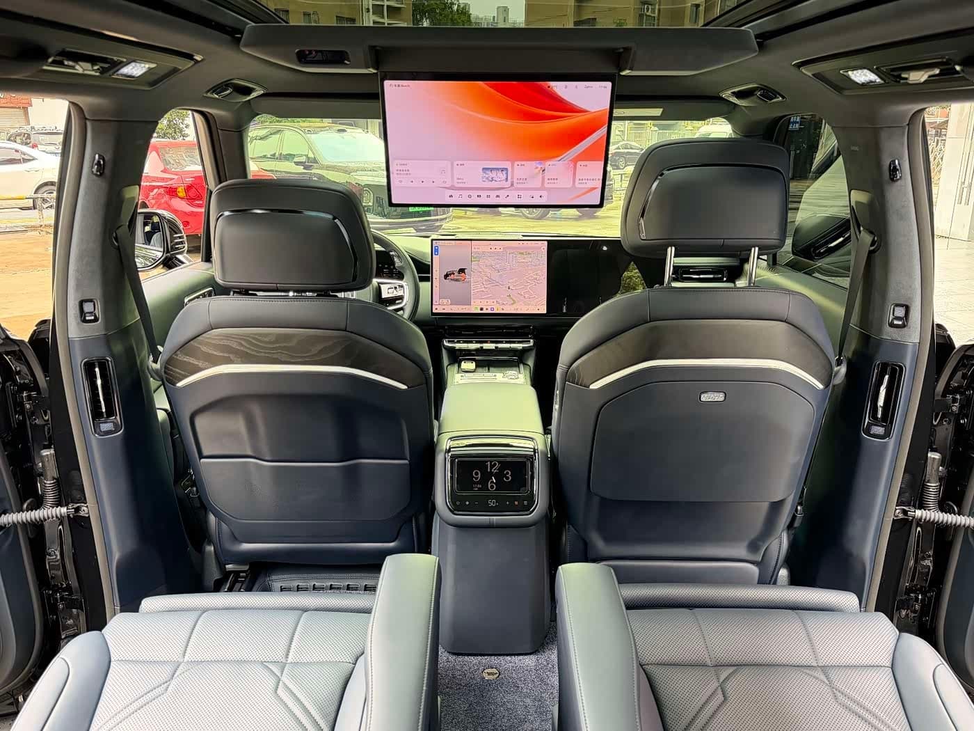 2025 Zeekr 9X Black, 9,000 km, China export – photo 13
