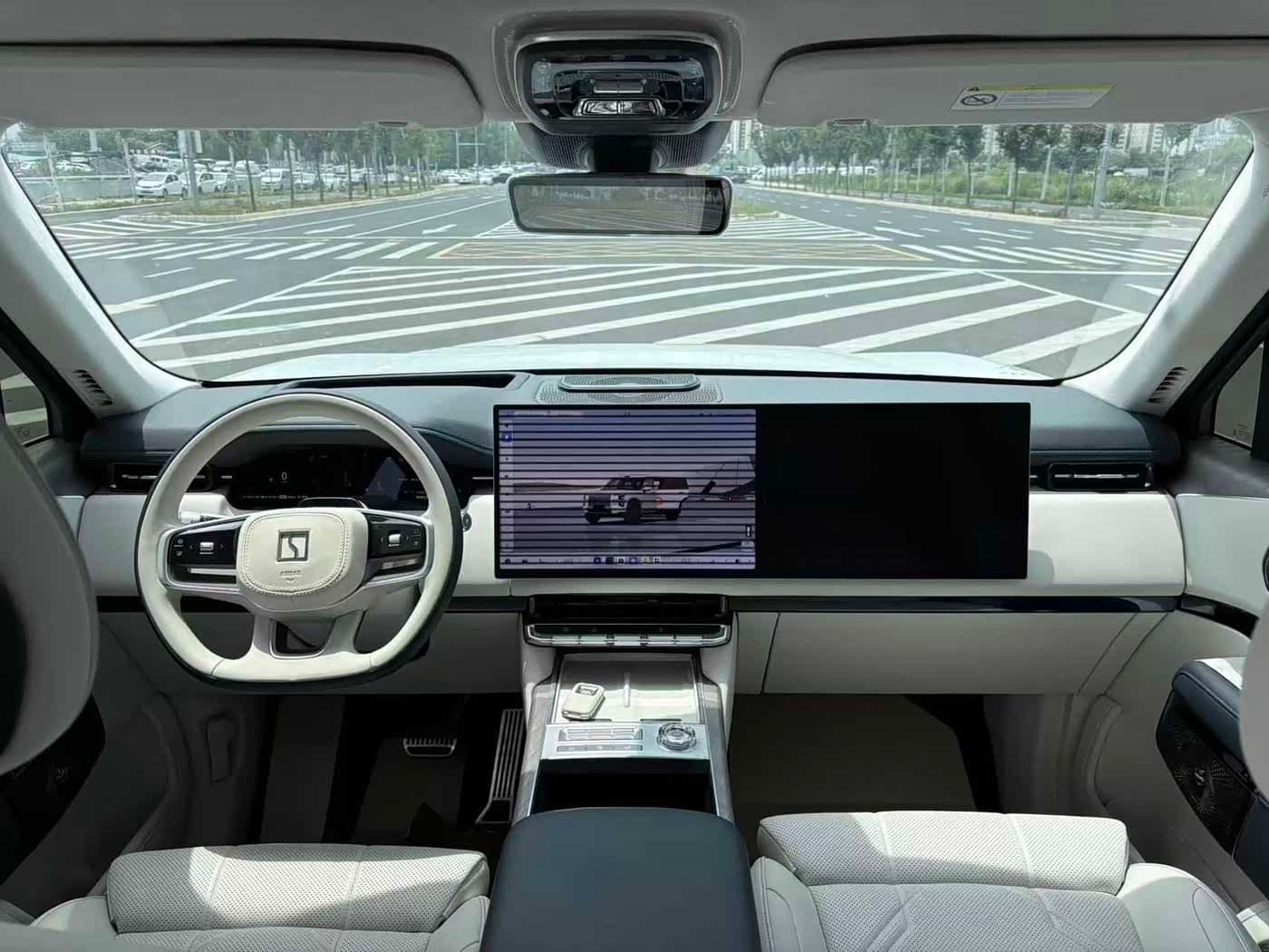 2025 Zeekr 9X White, 8,000 km, China export – photo 5