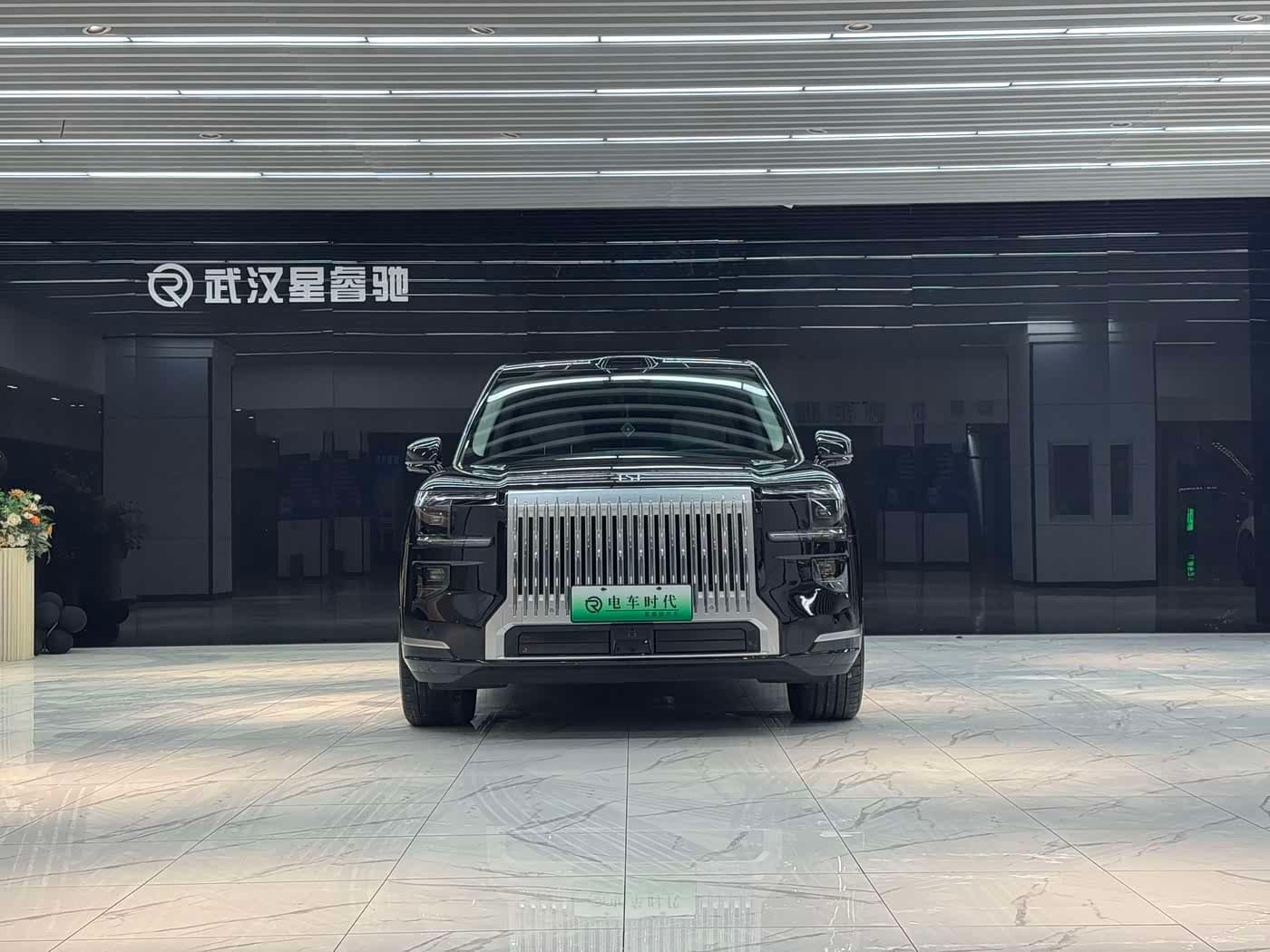 2025 Zeekr 9X Black, 27,900 km, China export – photo 2