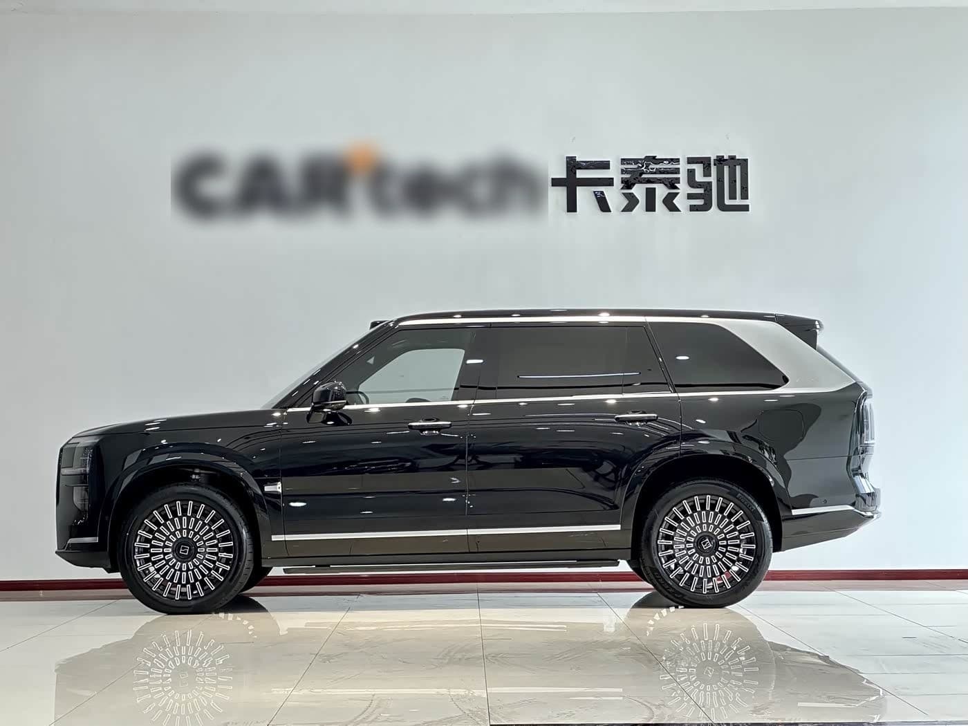 2025 Zeekr 9X Black, 10,000 km, China export – photo 5
