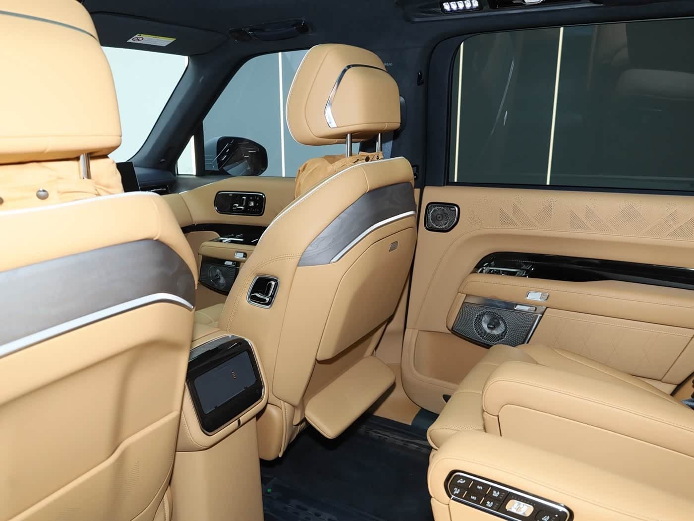 2025 Zeekr 9X White, 1,600 km, China export – photo 20