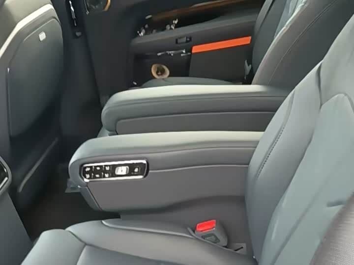 2025 Zeekr 9X Black, 100 km, China export – photo 4