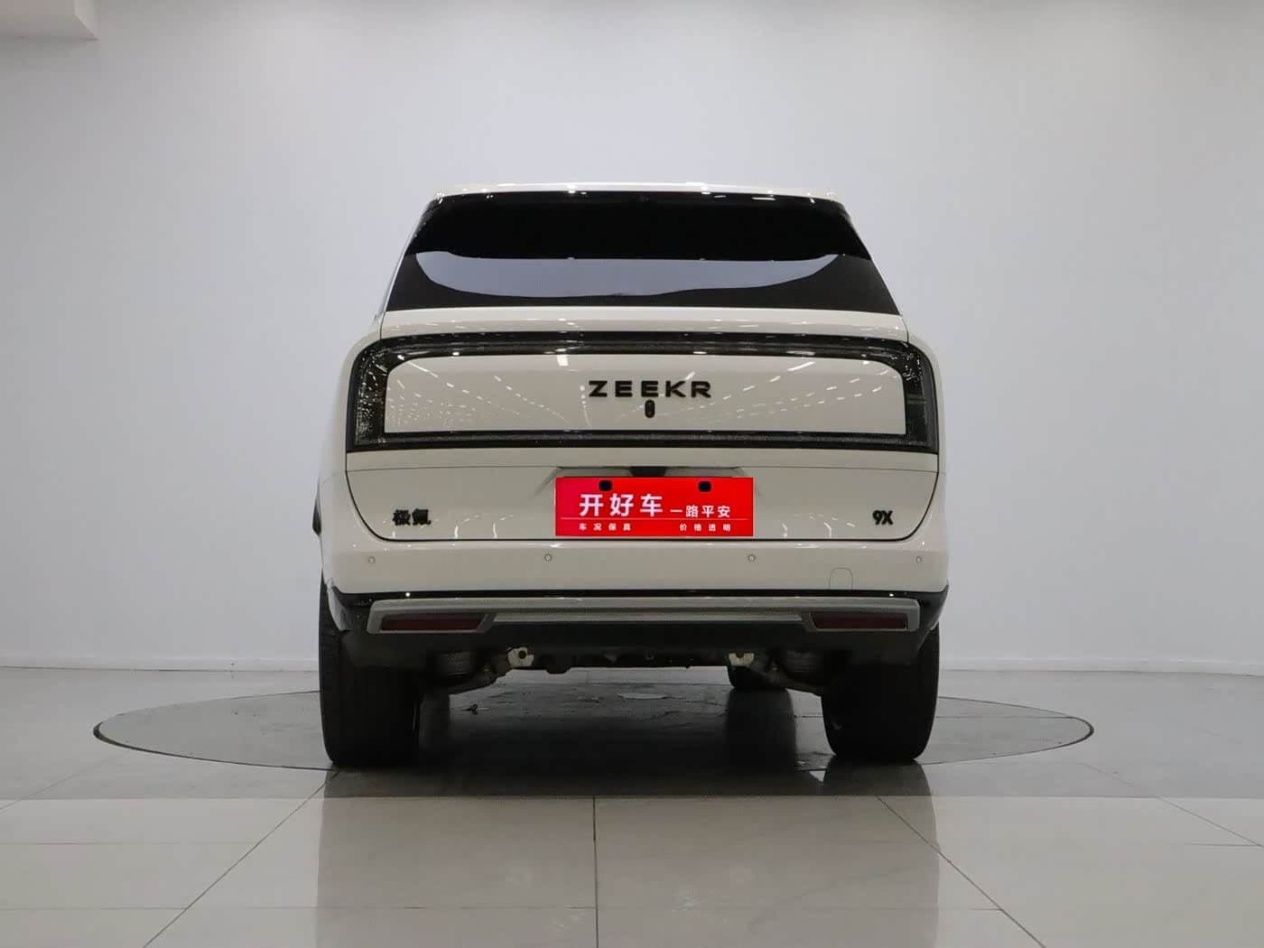 2025 Zeekr 9X White, 17,000 km, China export – photo 4