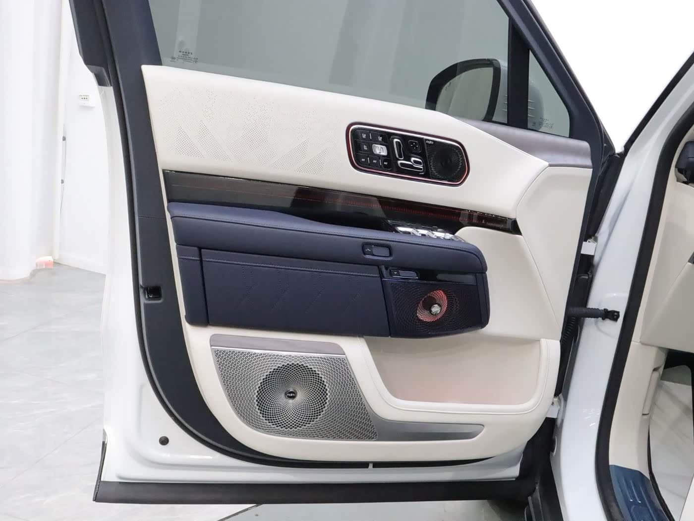 2025 Zeekr 9X White, 17,000 km, China export – photo 8