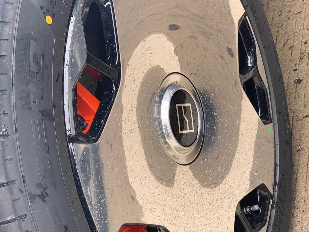 2025 Zeekr 9X White, 100 km, China export – photo 9