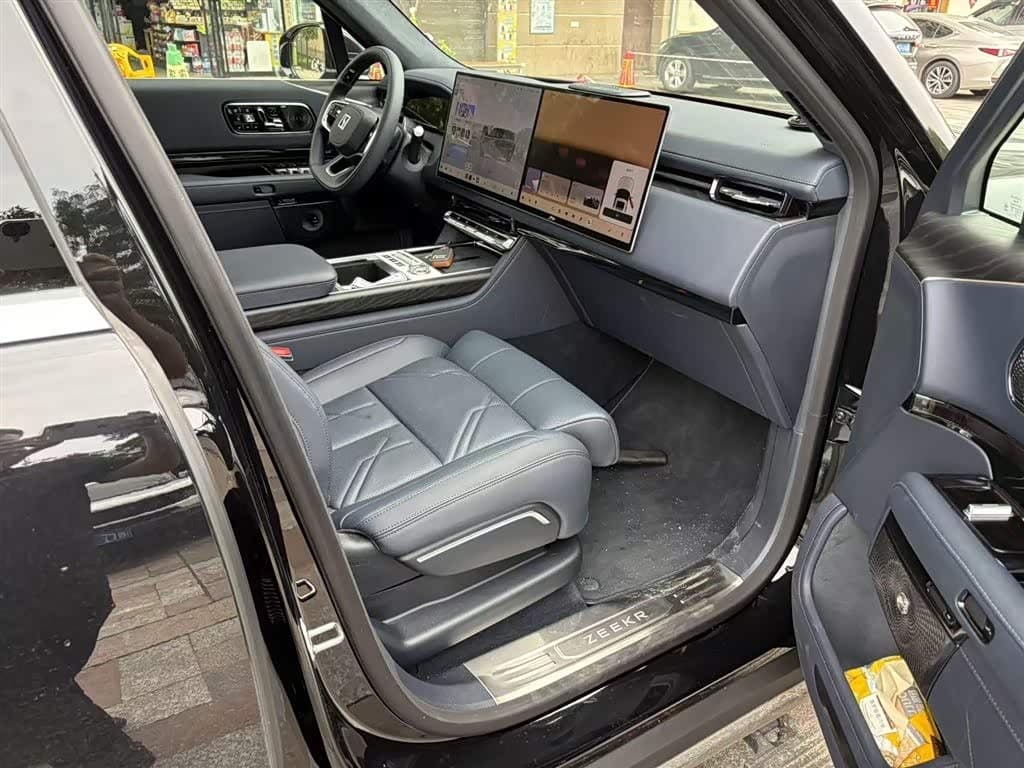 2025 Zeekr 9X Black, 3,500 km, China export – photo 5