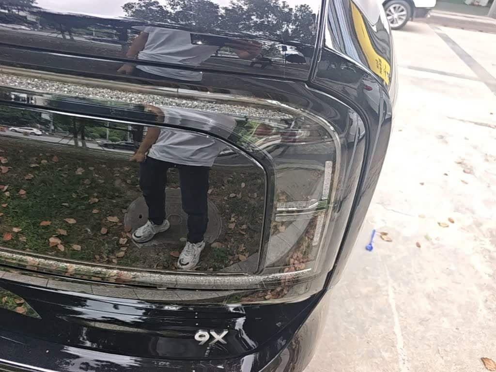 2025 Zeekr 9X Black, 9,500 km, China export – photo 8