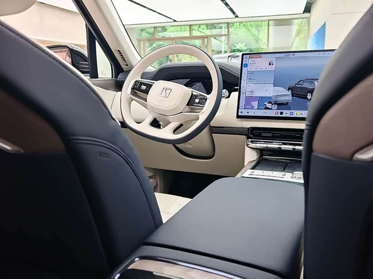 2025 Zeekr 9X White, 10 km, China export – photo 6