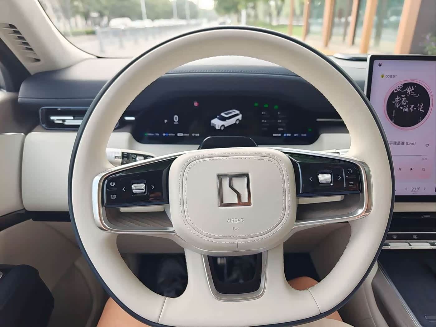 2025 Zeekr 9X White, 10 km, China export – photo 15