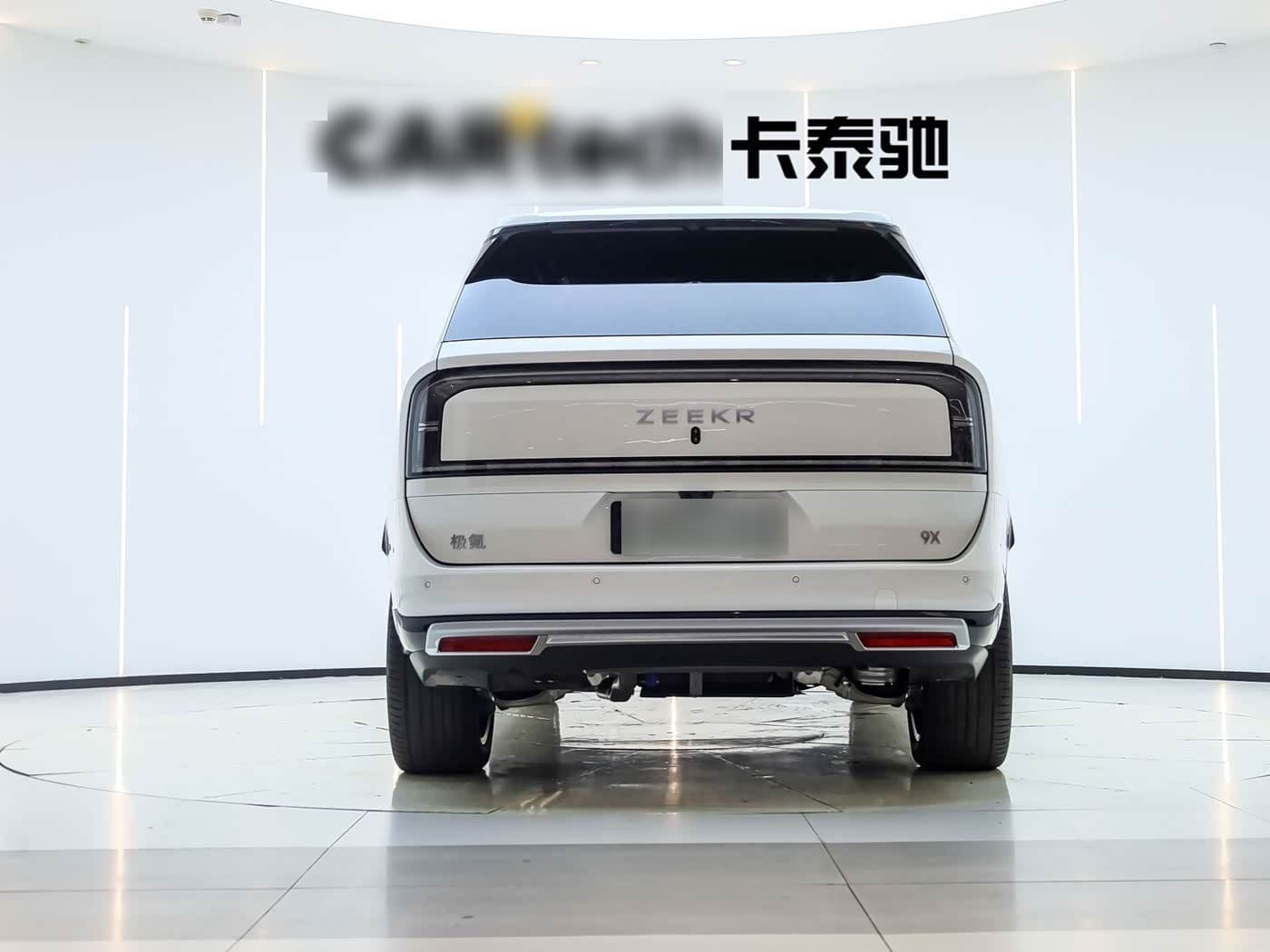 2025 Zeekr 9X White, 1,600 km, China export – photo 4