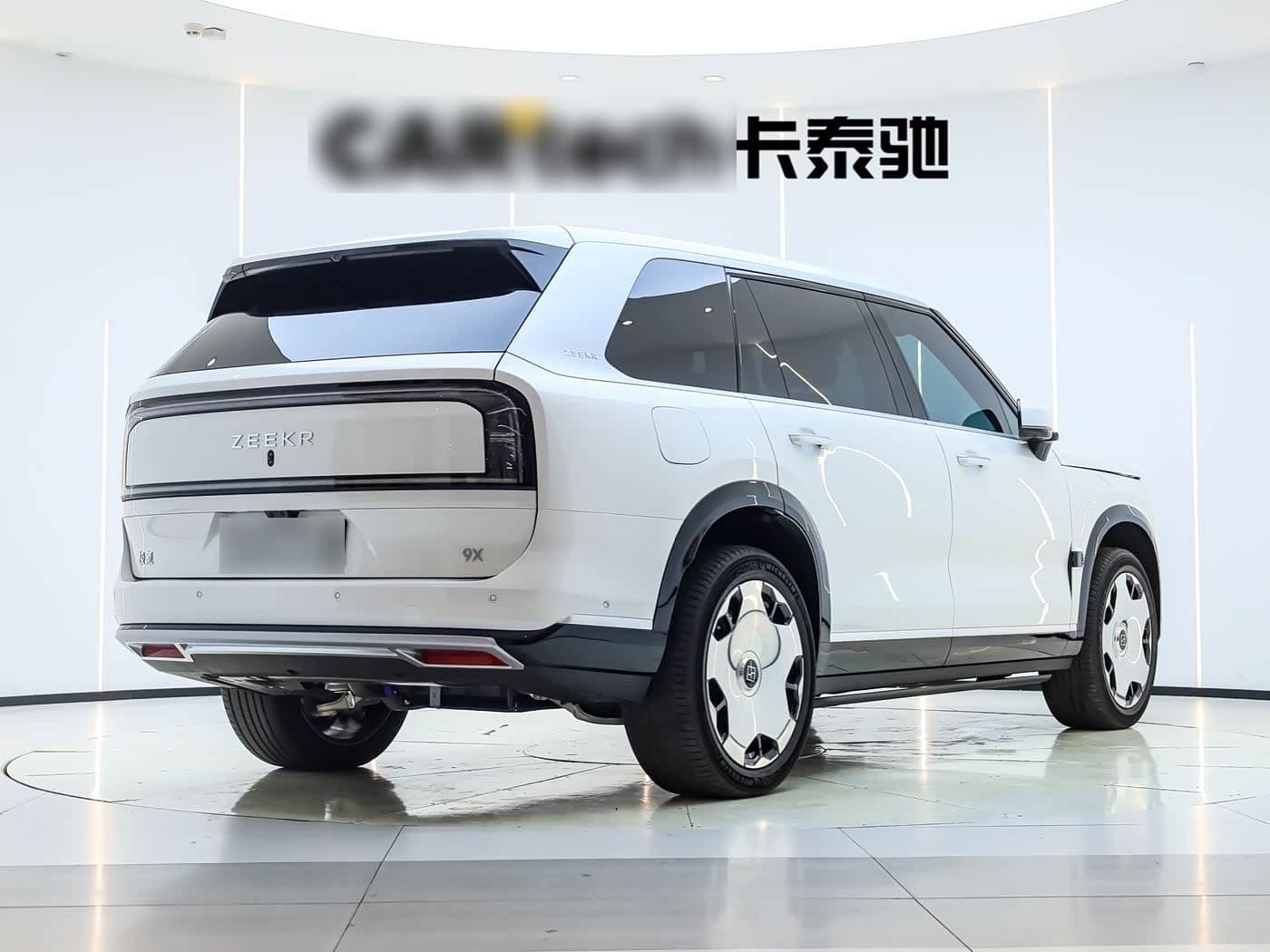 2025 Zeekr 9X White, 1,600 km, China export – photo 6
