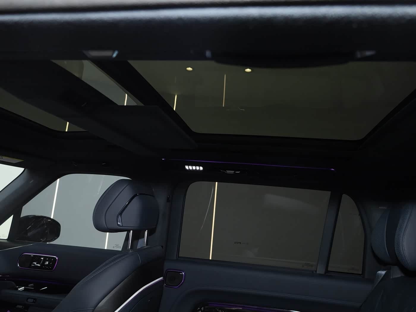 2025 Zeekr 9X Black, 12,500 km, China export – photo 16