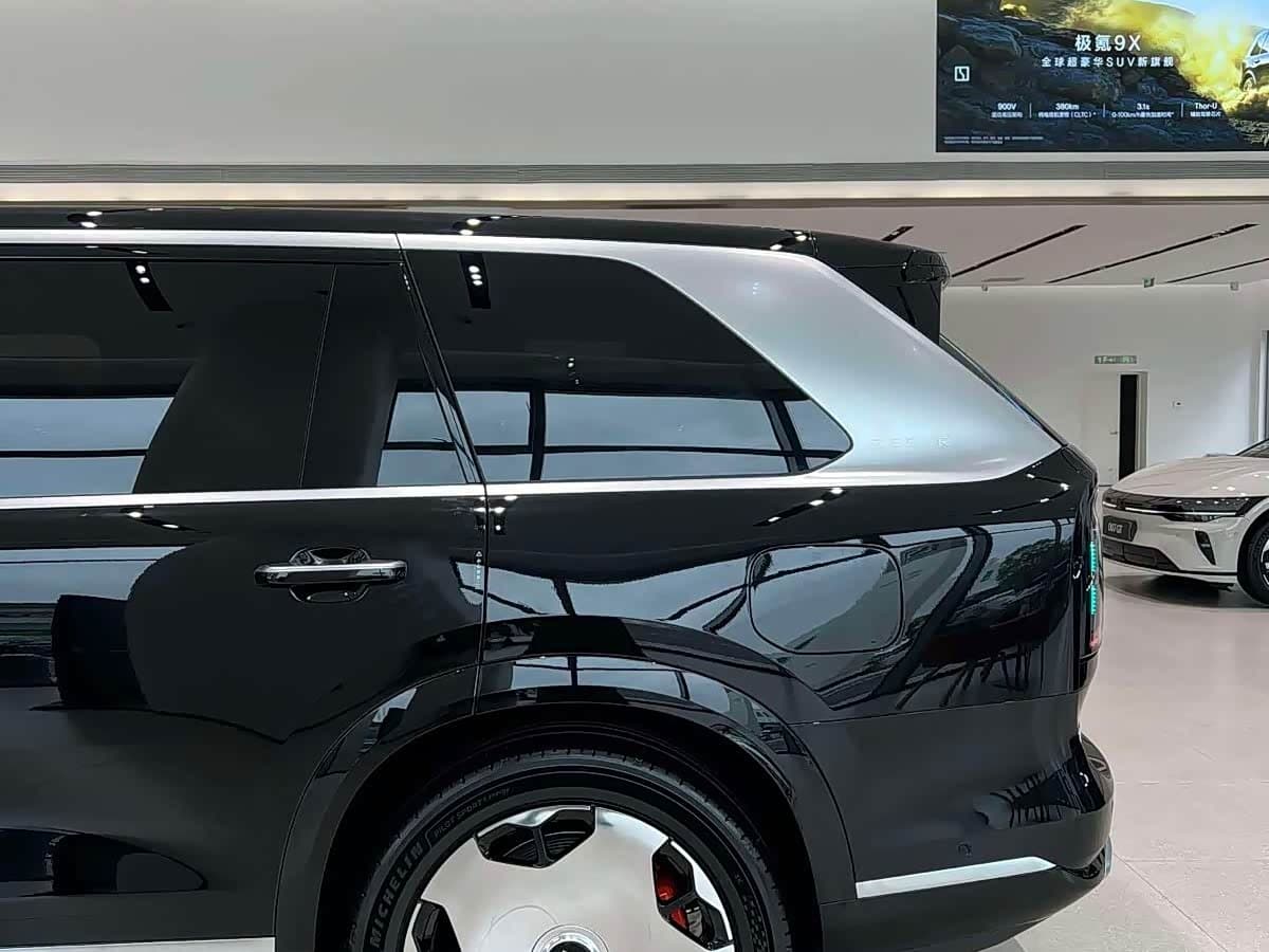 2025 Zeekr 9X Black, 10 km, China export – photo 2