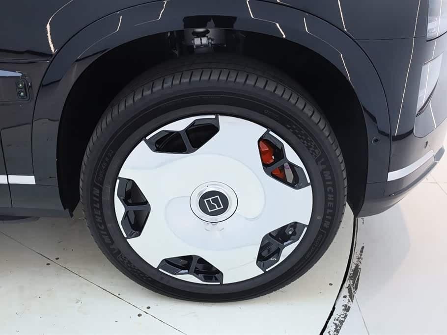 2025 Zeekr 9X Black, 2,600 km, China export – photo 14