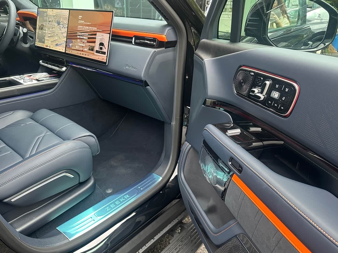 2025 Zeekr 9X Black, 100 km, China export – photo 7