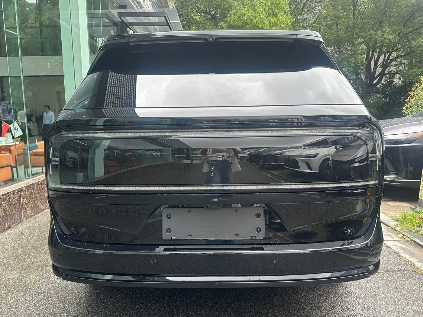 2025 Zeekr 9X Black, 100 km, China export – photo 18
